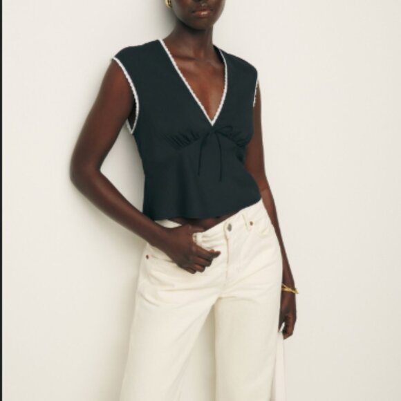 Reformation Cherry Top - in Black [WORN ONCE] - Picture 1 of 4